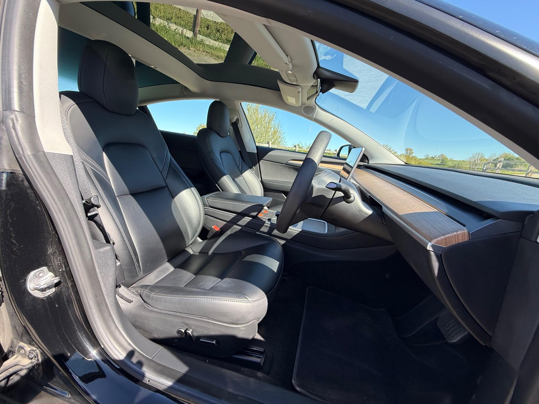 Tesla Model 3 Saloon 4dr Electric Auto RWD (241 bhp) — photo 88 of 114